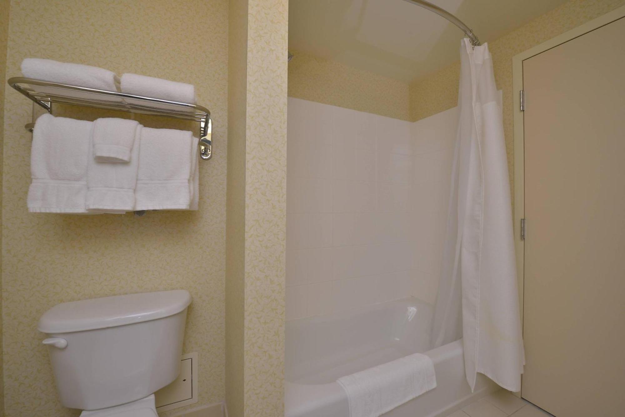 Fairfield Inn And Suites By Marriott Williamsport Buitenkant foto