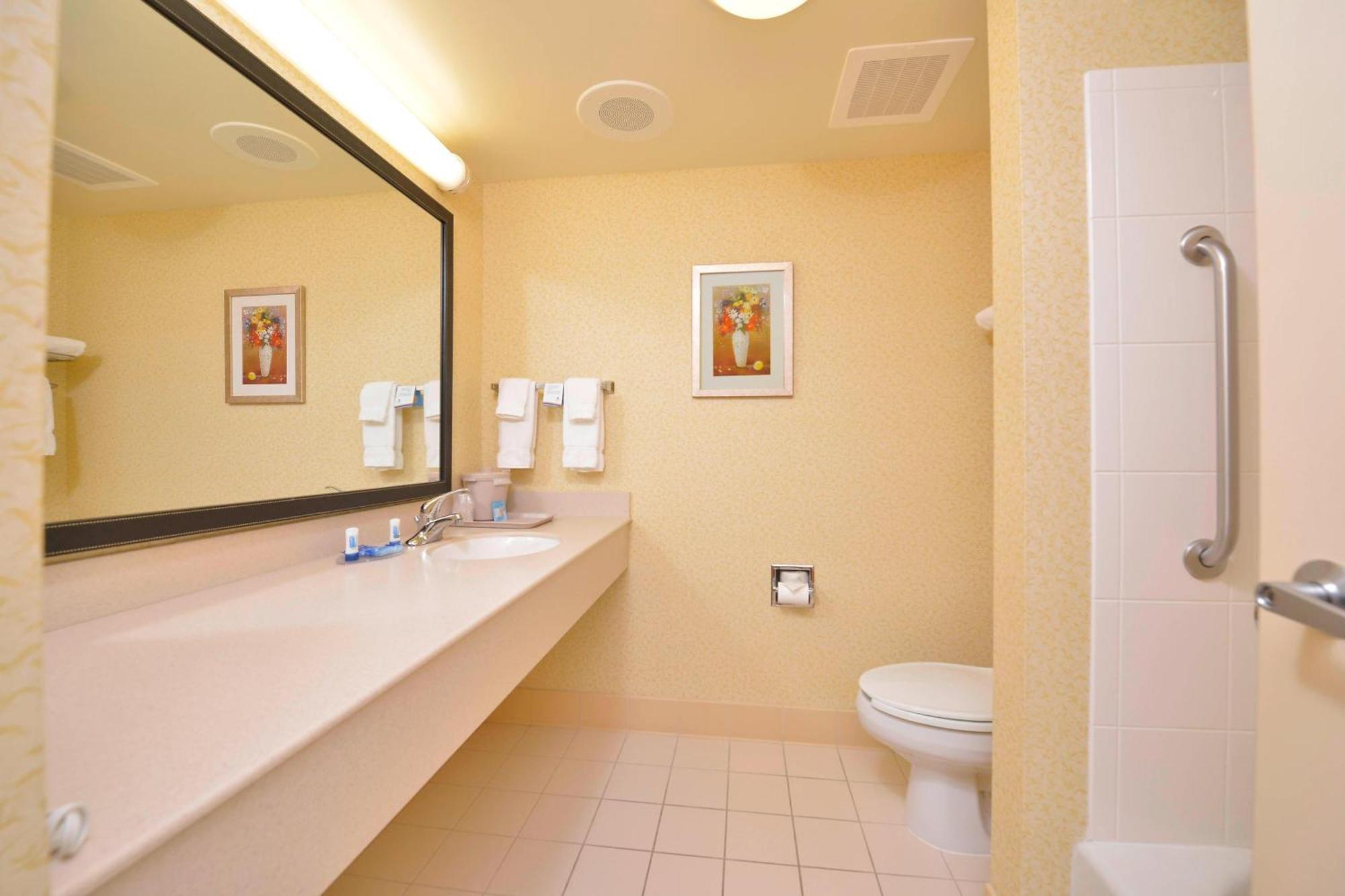 Fairfield Inn And Suites By Marriott Williamsport Buitenkant foto
